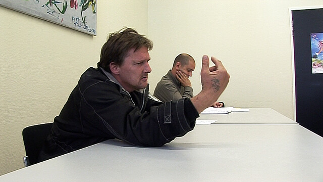 Holland Doc: Verdacht en voorlopig vast