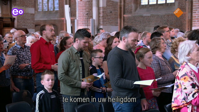 Override of the title Nederland zingt op zondag