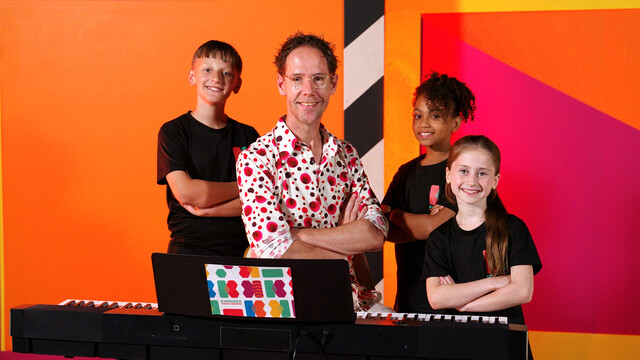 Override of the title Spot aan! (zangles) - Kinderen voor Kinderen